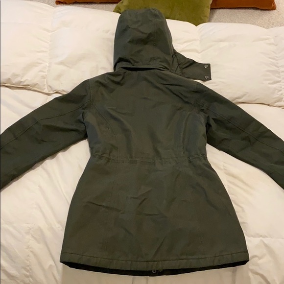 Eddie Bauer Weatheredge Quilted Parka - Picture 2 of 4